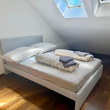 80 M2 With Balcony & Free Parking Apartament *